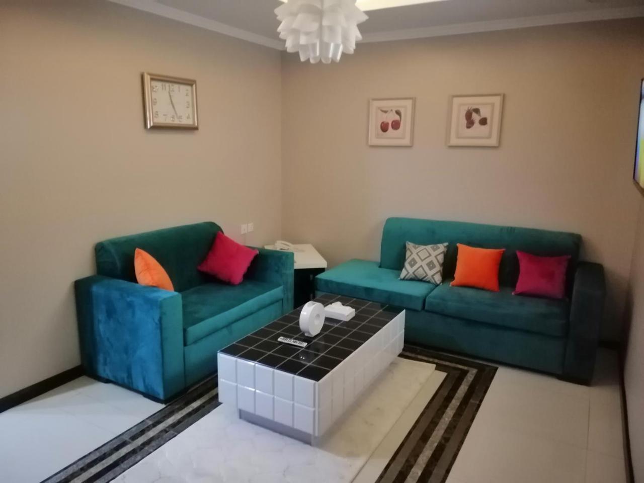 اصاله الشروق للأجنحه الفندقيه Al Khobar Exterior foto